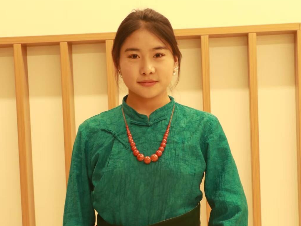 ང་ཡི་དངོས་སྦྱོང་འཚོ་བ།