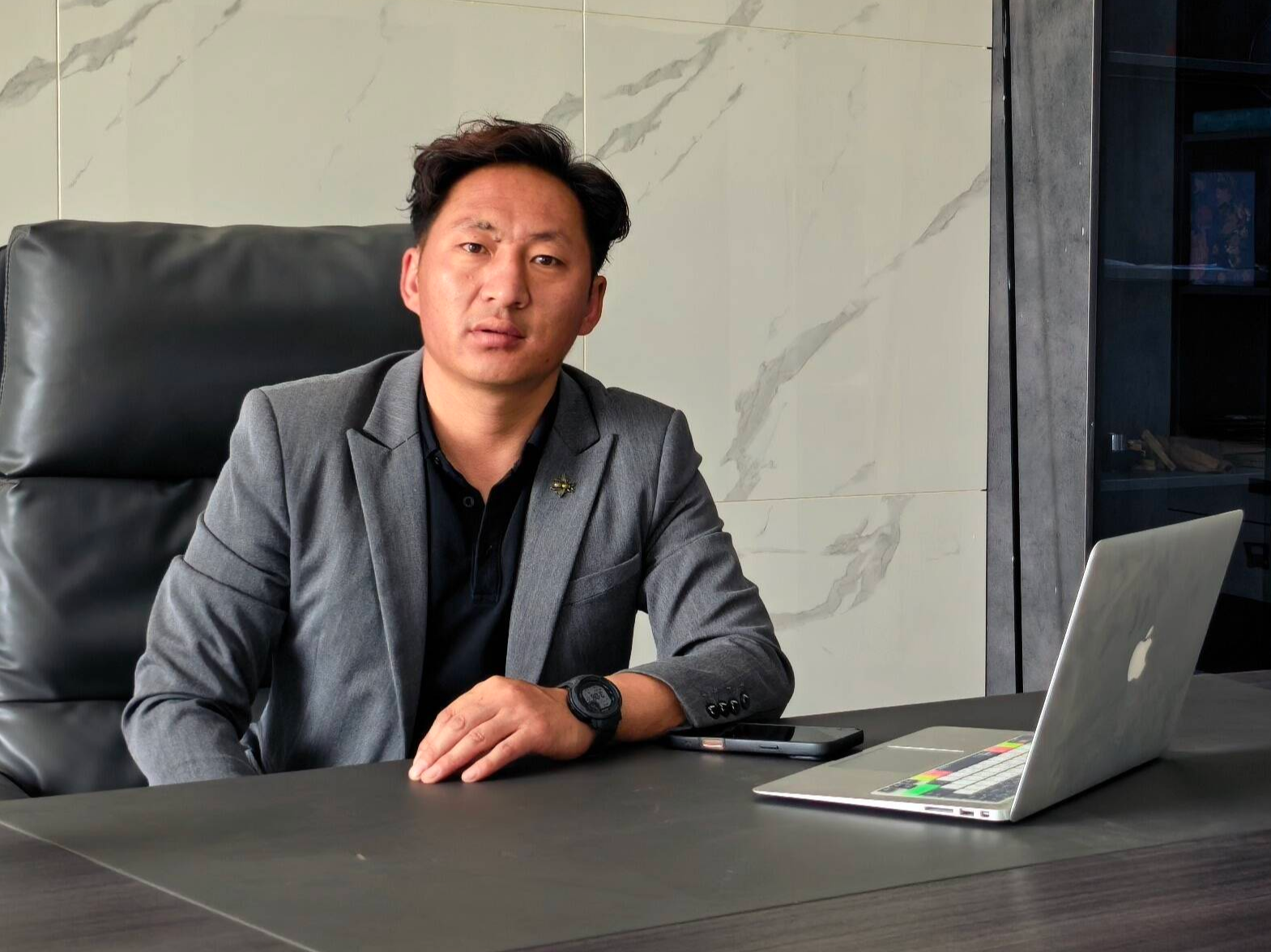 ཟོང་འདྲེན་རླངས་འཁོར་རིགས་ཀྱི་ཞིབ་བཤེར་རྒྱུན་ཤེས།